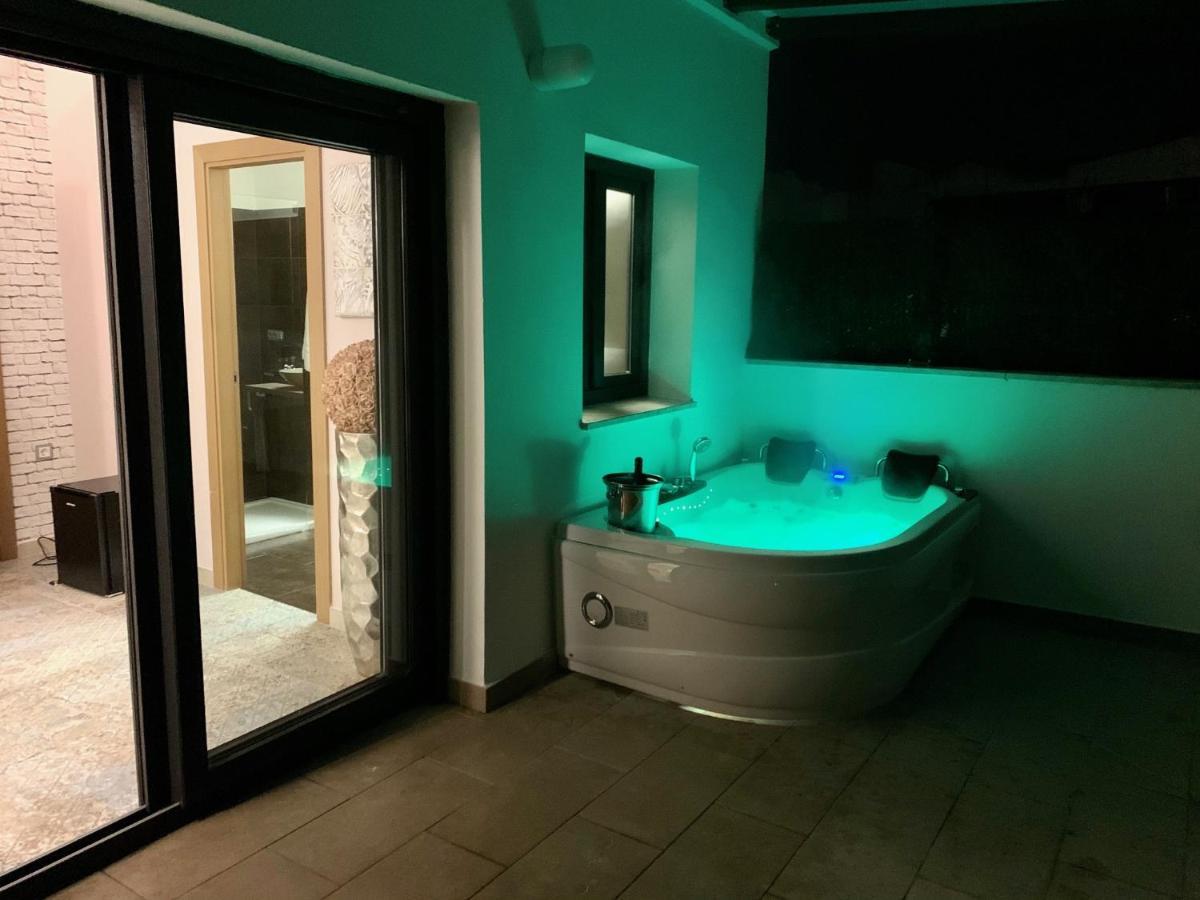Akla Hotel Мерида Екстериор снимка
