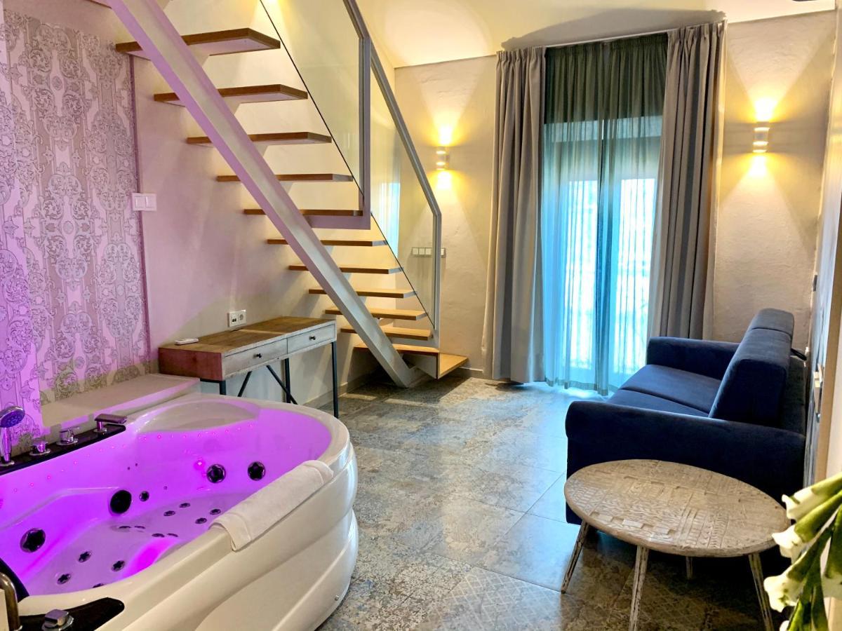 Akla Hotel Мерида Екстериор снимка